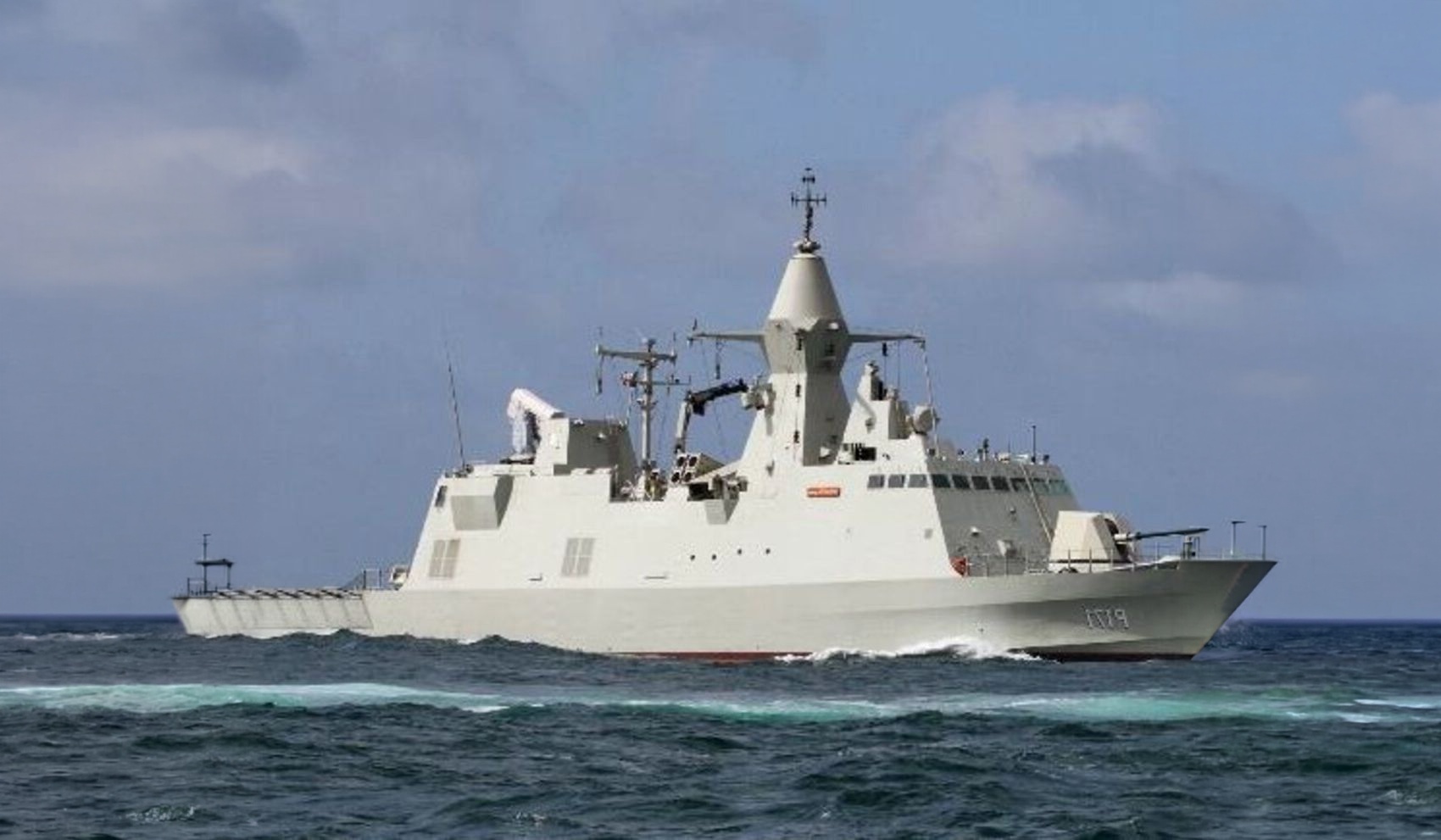 BR71 MkII Baynunah-class corvette underway